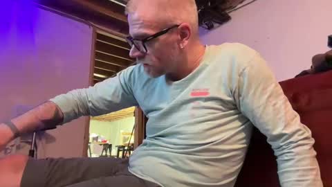 justinmoore1987 online show from 03.12.25