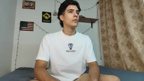Snapshot of justinsinner1 chatting on 02.22.25 justinsinner1 online show from 02.22.25