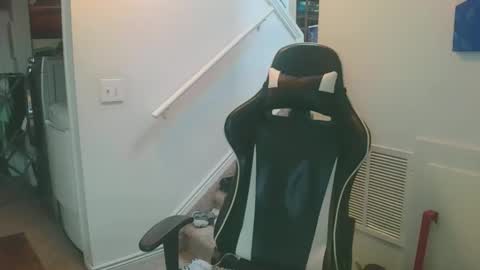 Snapshot of justintym69 chatting on 04.11.26 justintym69 online show from 04.11.26