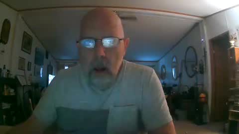 Snapshot of justlusting51 chatting on 09.24.25 justlusting51 online show from 09.24.25