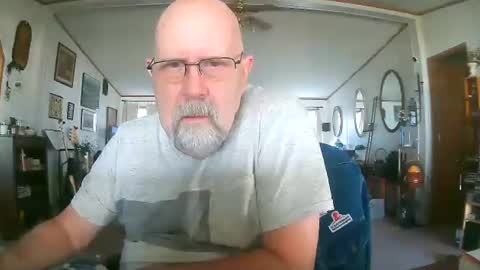 Snapshot of justlusting51 chatting on 09.27.25 justlusting51 online show from 09.27.25