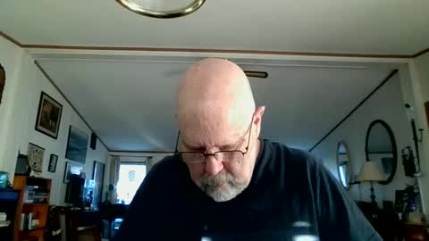 Snapshot of justlusting51 chatting on 10.04.25 justlusting51 online show from 10.04.25