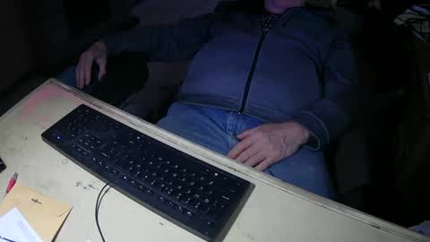 Justme39057 online show from 10.03.25