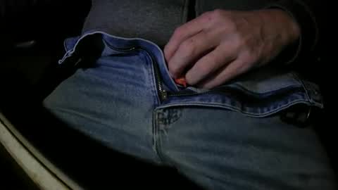 Justme39057 online show from 11.17.25