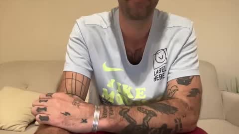 justmeandyou00 online show from 12.14.24