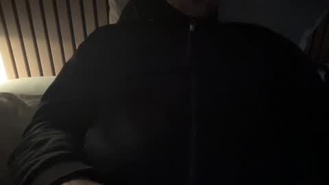 justmeandyou00 online show from 02.05.25