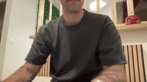 justmeandyou00 online show from 02.27.25