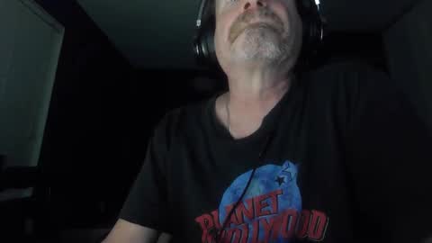Snapshot of justmetool chatting on 06.05.26 Tool online show from 06.05.26