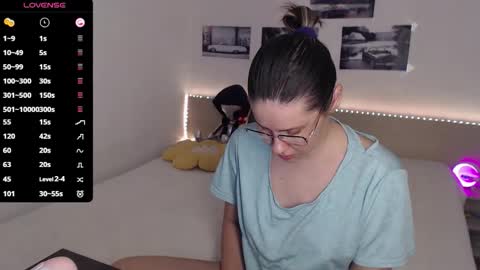 Julie online show from 04.27.26