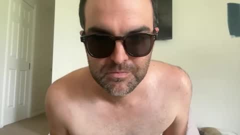 Snapshot of justnick163800 chatting on 02.27.26 justnick163800 online show from 02.27.26