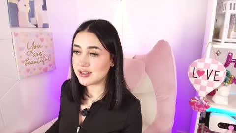 Snapshot of justonecute chatting on 05.09.26 Emy online show from 05.09.26