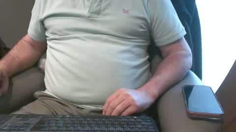 Snapshot of justpleased2behere chatting on 04.25.26 here to Have Fun online show from 04.25.26