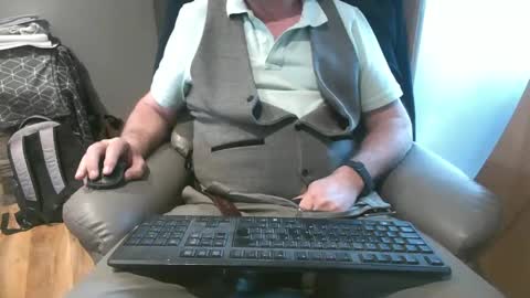Snapshot of justpleased2behere chatting on 04.26.26 here to Have Fun online show from 04.26.26