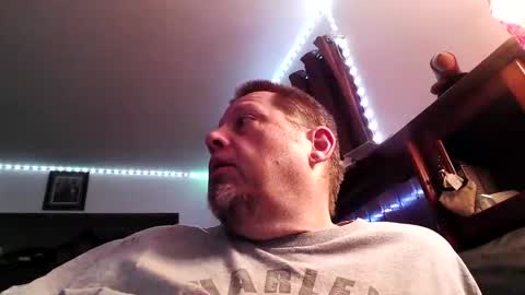 justsetfree online show from 10.26.25