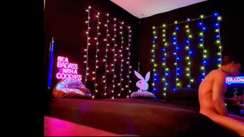 Eetantungfuk Mias online show from 02.26.25