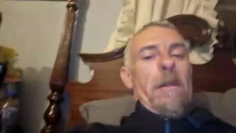 Snapshot of justwant2strokeit chatting on 02.15.26 justwant2strokeit online show from 02.15.26