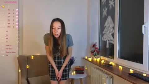 Snapshot of juu_jaa chatting on 12.29.24 Juja and Kira online show from 12.29.24