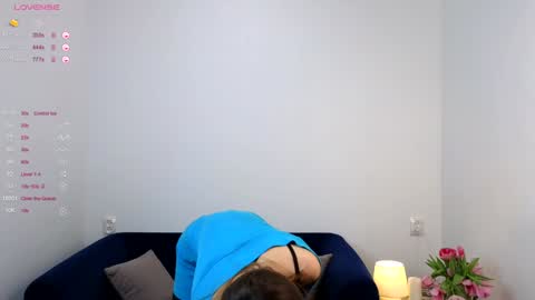 Snapshot of juu_jaa chatting on 02.01.25 Juja and Kira online show from 02.01.25