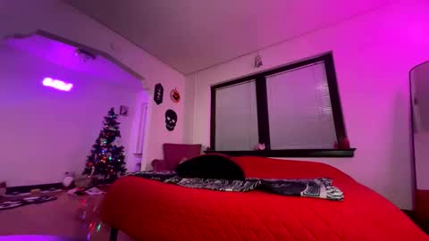 juustchloo online show from 12.03.25