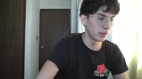 Snapshot of jxbiggy chatting on 06.19.26 jxbiggy online show from 06.19.26