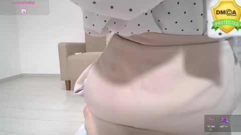 Snapshot of jyuria chatting on 02.13.25 jyuria online show from 02.13.25