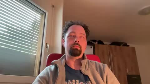 Snapshot of k1sexboy chatting on 01.12.26 niceoregano online show from 01.12.26