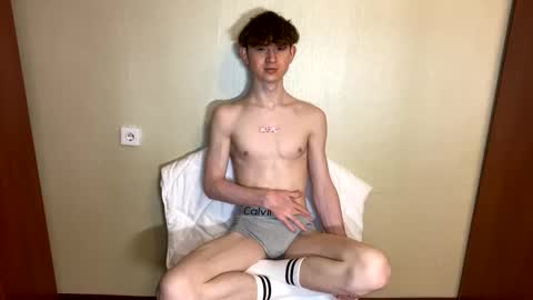 Snapshot of k1tty_b0y chatting on 01.16.25 k1tty b0y online show from 01.16.25