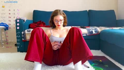 KITTY AND NICK Broadcast start time 10 am and 10 pm Moscow time online show from 01.23.25