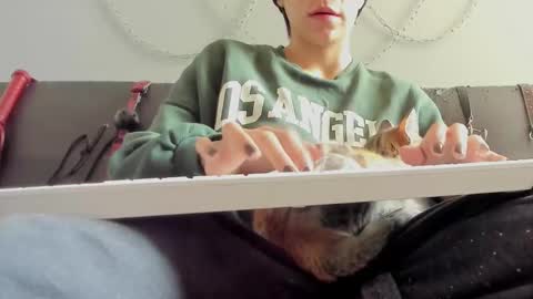 Miss K online show from 09.12.25