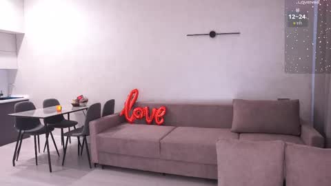 Snapshot of k_kimikooo chatting on 02.27.25 Amely online show from 02.27.25