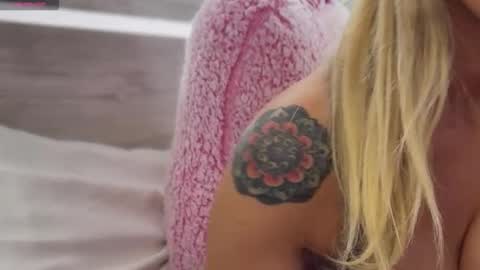 Snapshot of kaaaypaaay1 chatting on 02.01.26 kaaaylapaaayla online show from 02.01.26