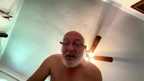Snapshot of kabriggs137 chatting on 05.13.26 kabriggs137 online show from 05.13.26