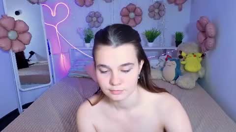 Snapshot of kacey_love chatting on 07.25.26 Kacey online show from 07.25.26