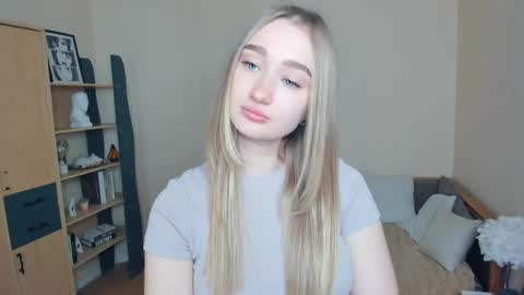 Snapshot of kaceyeichel chatting on 05.24.26 Alice online show from 05.24.26