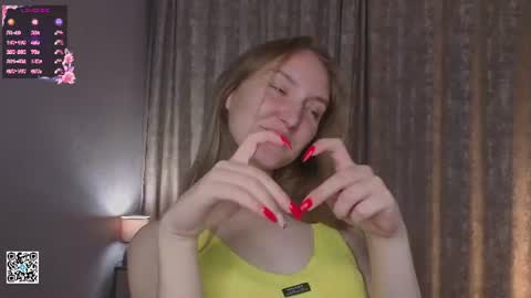 Snapshot of kaciedudzik chatting on 07.17.26 Kate online show from 07.17.26
