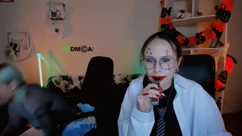 kaela_spell_ online show from 10.20.25