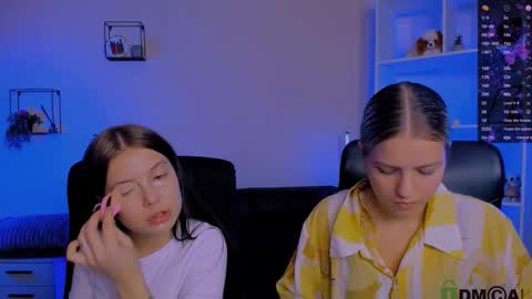 kaela_spell_ online show from 11.17.25