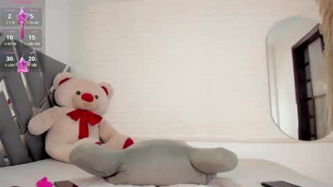 Snapshot of kaelaa18 chatting on 03.04.25 Kaela online show from 03.04.25