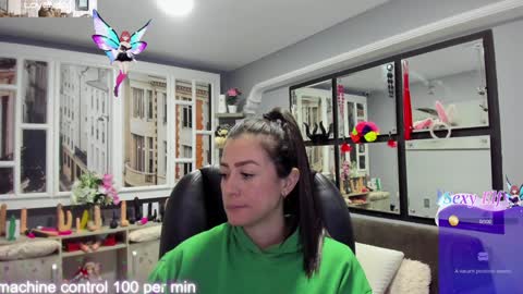 Snapshot of kagomme_h chatting on 01.23.25 Antonella online show from 01.23.25