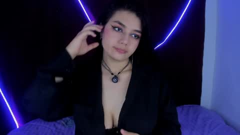Snapshot of kaguya__black chatting on 04.22.26 kaguya online show from 04.22.26