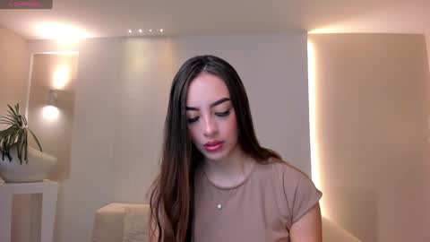 Kaia Ferreira online show from 12.31.24