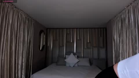 Kaia Ferreira online show from 11.09.25