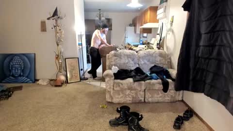 Kaiku77 online show from 12.20.25