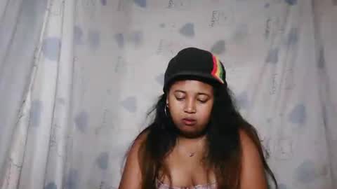 Snapshot of kaillah chatting on 06.25.26 kaillah online show from 06.25.26