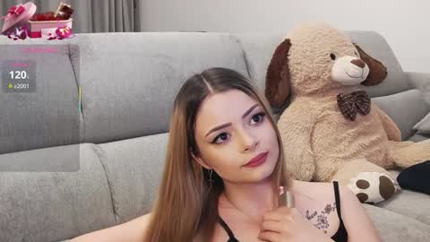 Snapshot of kailyn_moen01 chatting on 02.08.25 Kailyn online show from 02.08.25