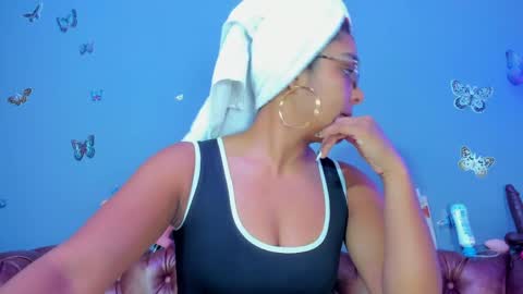 kaira_mosse_ online show from 04.07.26