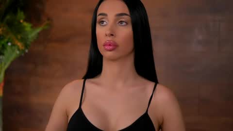 Snapshot of kairaandrews chatting on 04.17.26 Kaira online show from 04.17.26