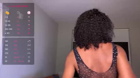 Snapshot of kaitemptation chatting on 10.25.25 Malakai Kai or Ky  online show from 10.25.25