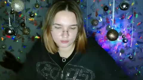 Kaitlin online show from 11.27.25