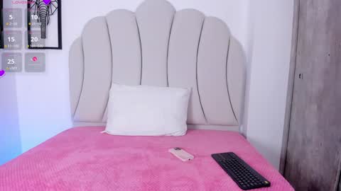 Kaity Lane online show from 01.25.25